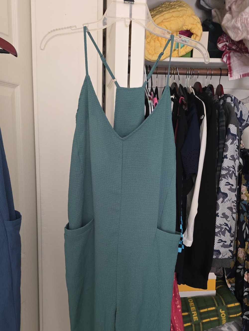 Cupshe Teal Textured Spaghetti-Strap Jumpsuit with Pockets
